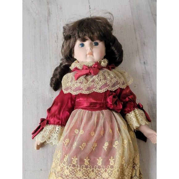 Marian Yu red dress flower lace porcelain doll girl - Picture 7 of 12